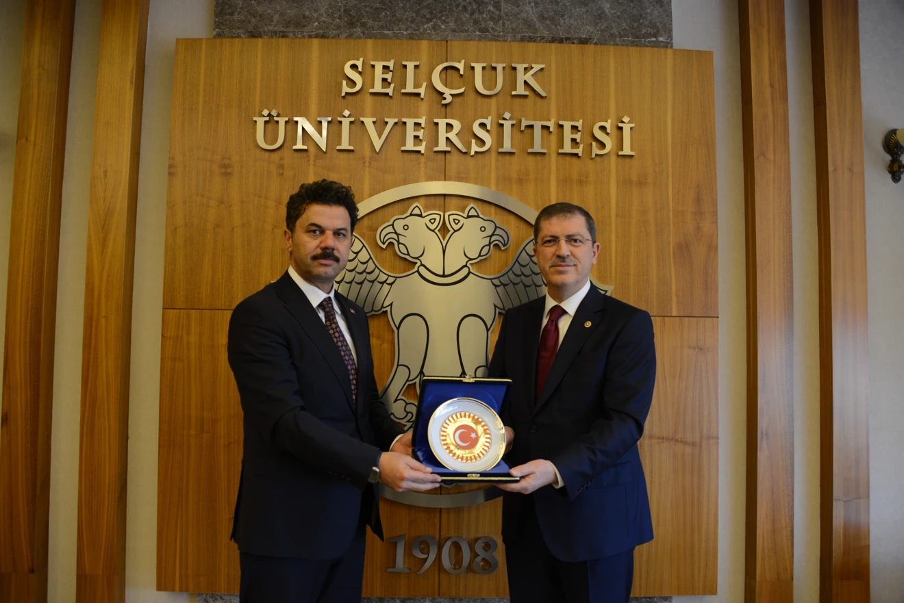 Selçuk Üniversitesi mezunlar derneği kuruldu: İlk üyeleri milletvekilleri oldu